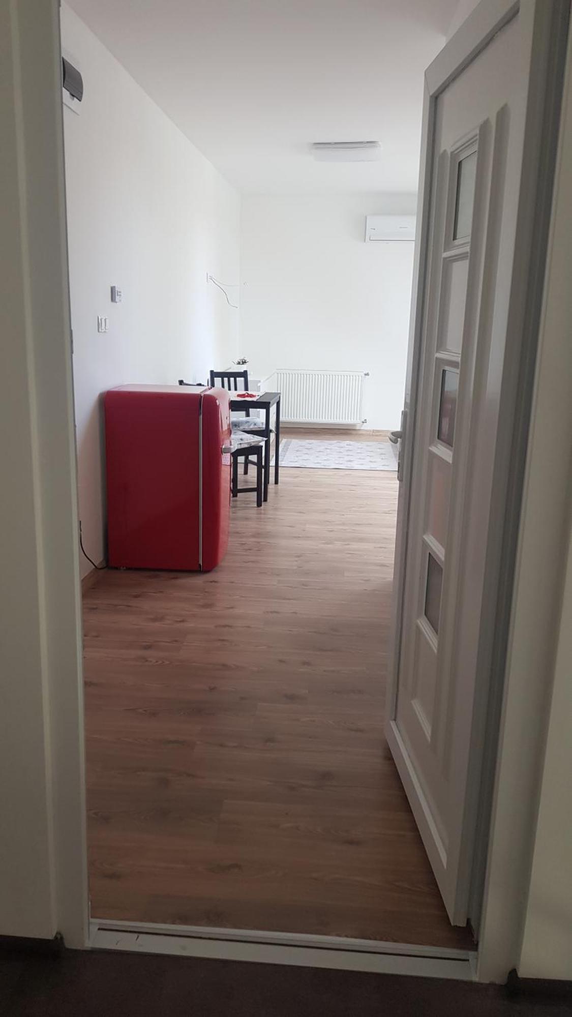 Vegvar Delux Apartman Gyula Eksteriør bilde